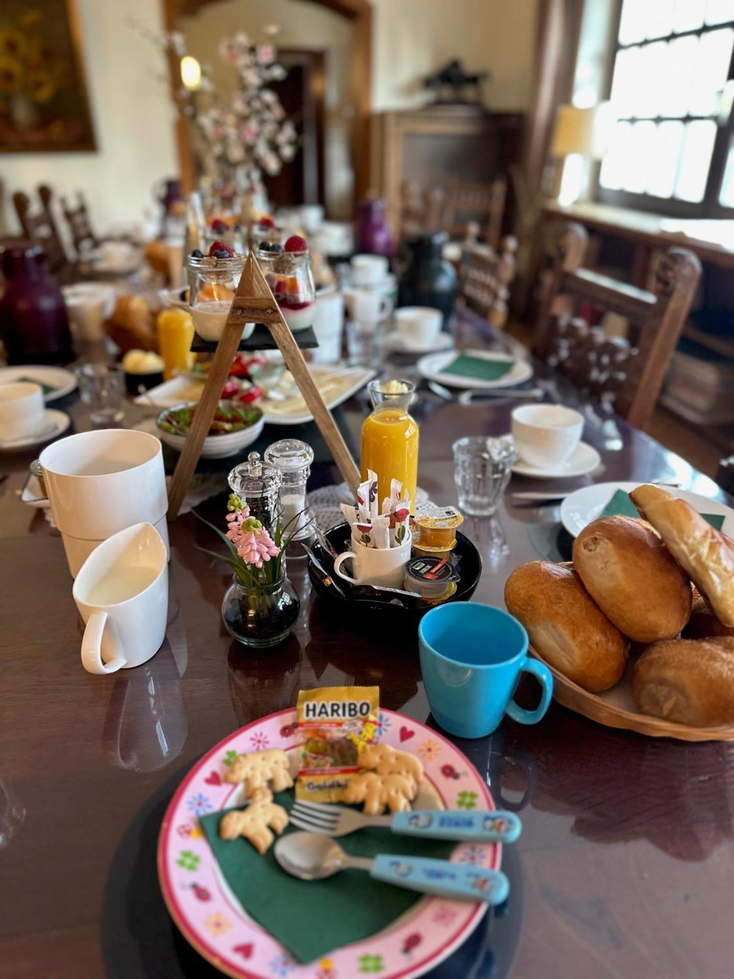 Heinrichs Winery Bed & Breakfast Langenlonsheim Buitenkant foto